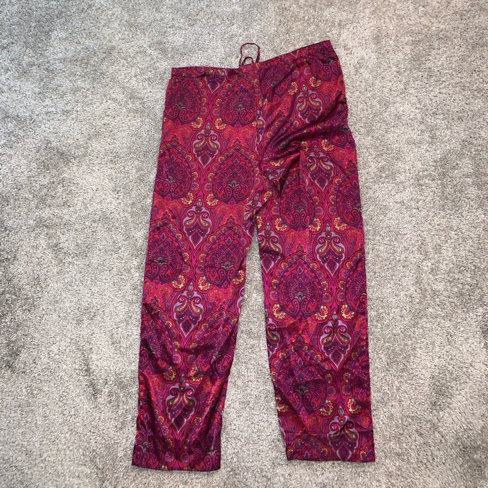 VS Red & Purple Designed Pajama Pants size S - Picture 5 of 5
